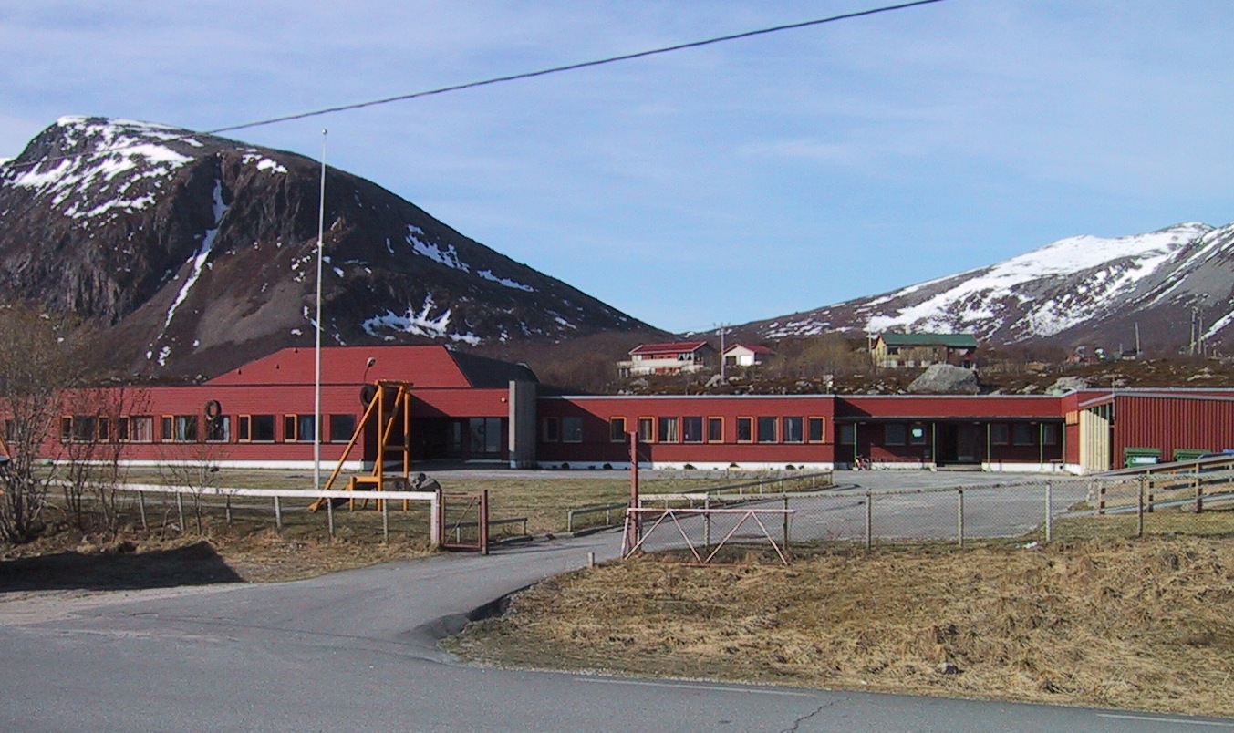 Tromvik skole